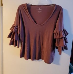 American Eagle 3/4 Ruffle Sleeve top